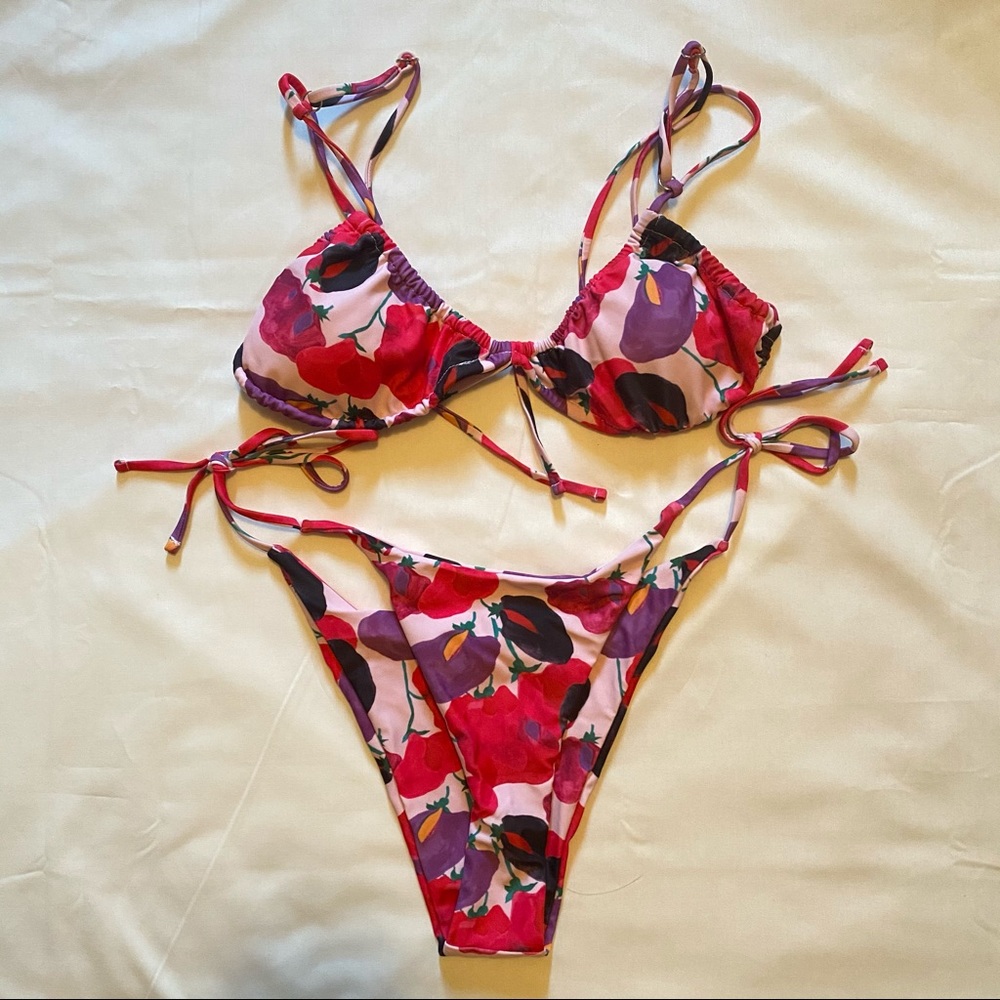 FLORAL BIKINI SET